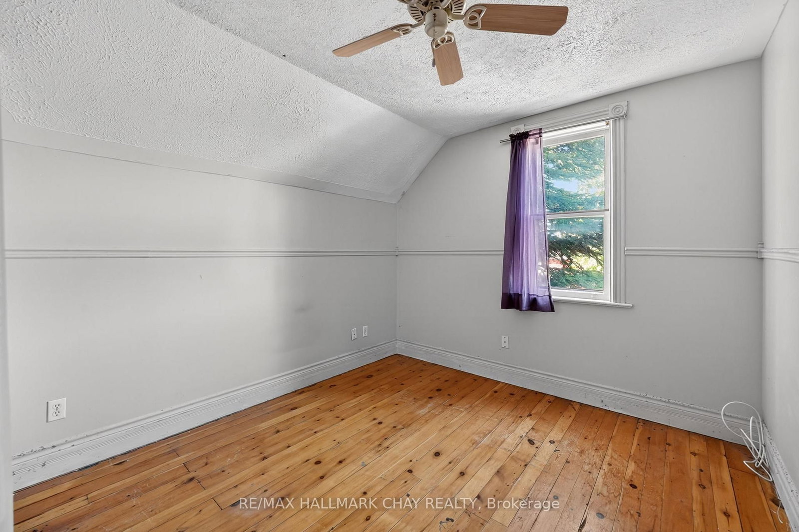 23 Maria Street • Penetanguishene, ON photo 11