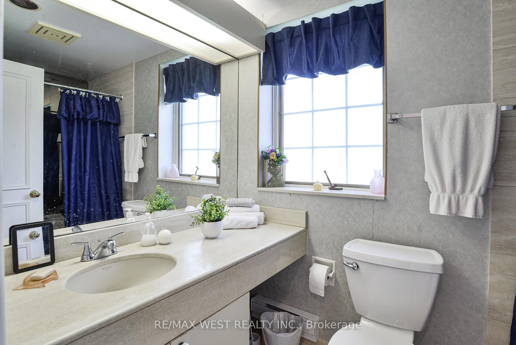 60 Laguna Parkway, Unit 16
