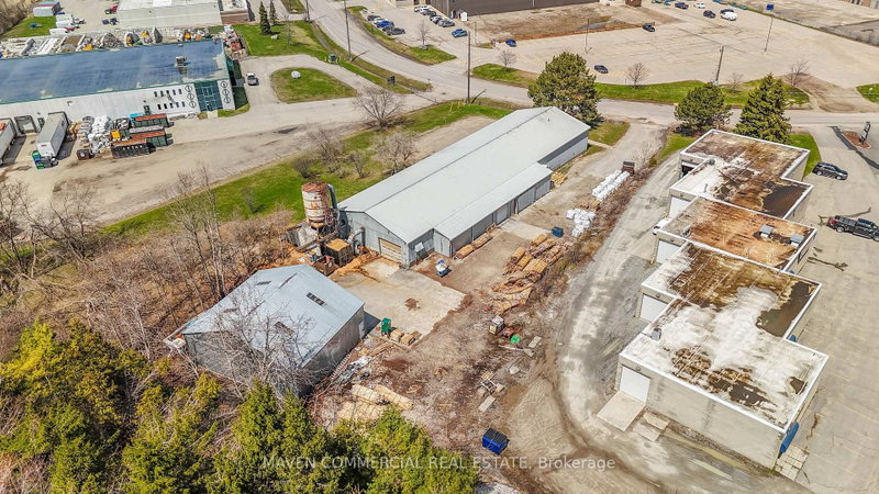 11 Progress Dr photo 5