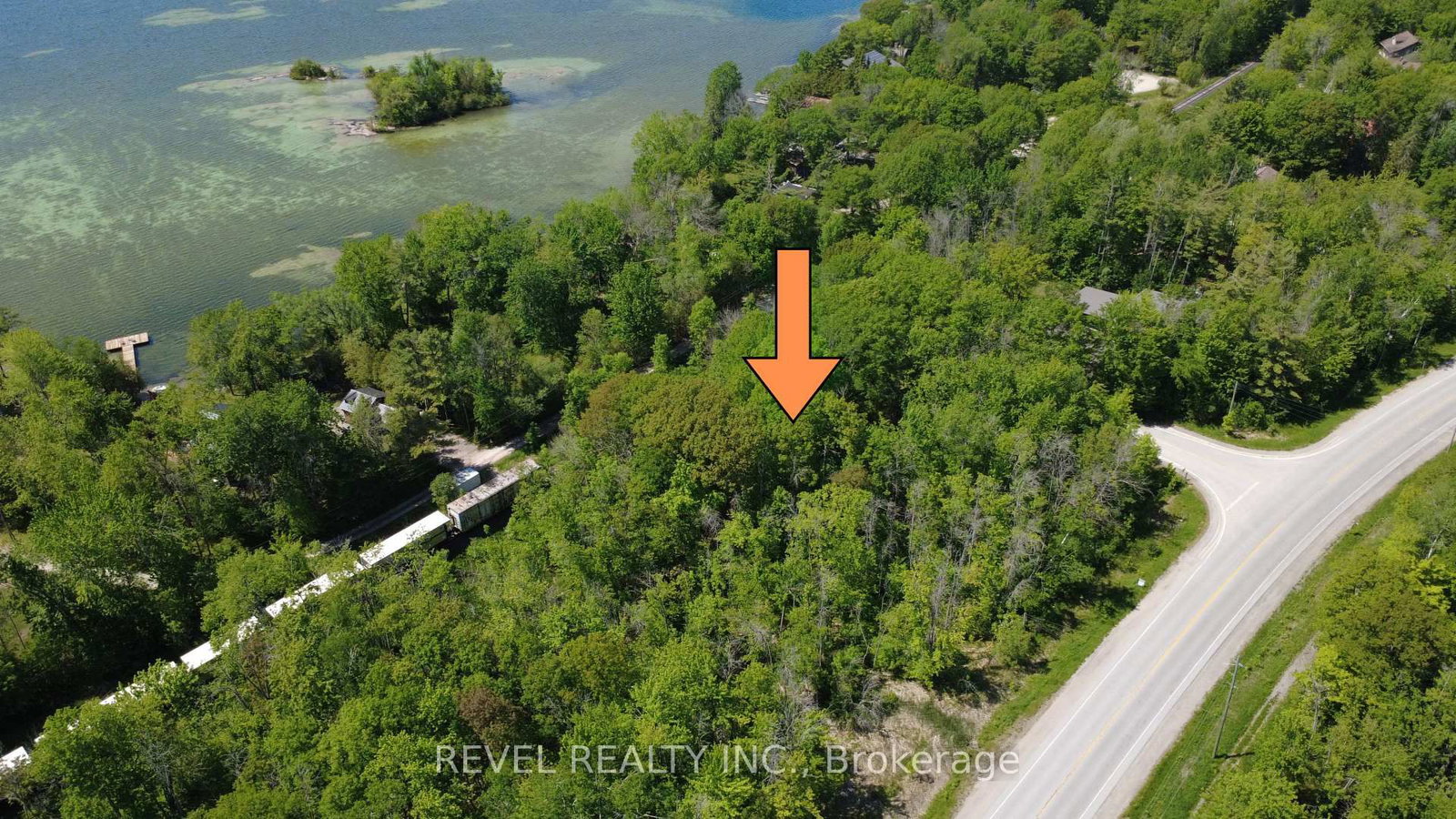 Listing Image 4