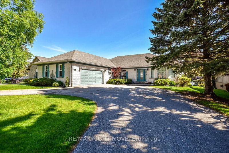 683 Glen Crescent