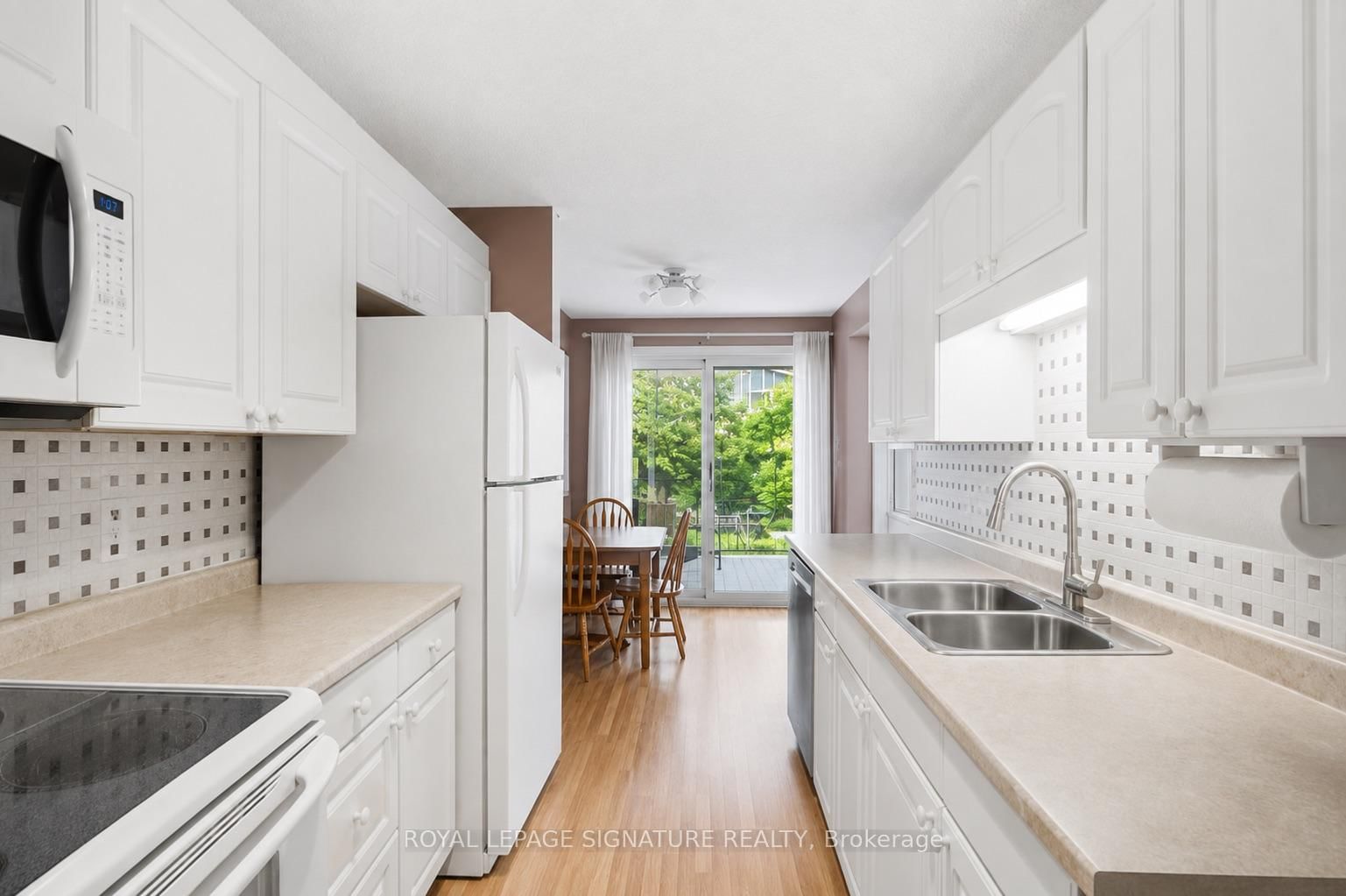 54 Scott Crescent • Barrie, ON photo 13