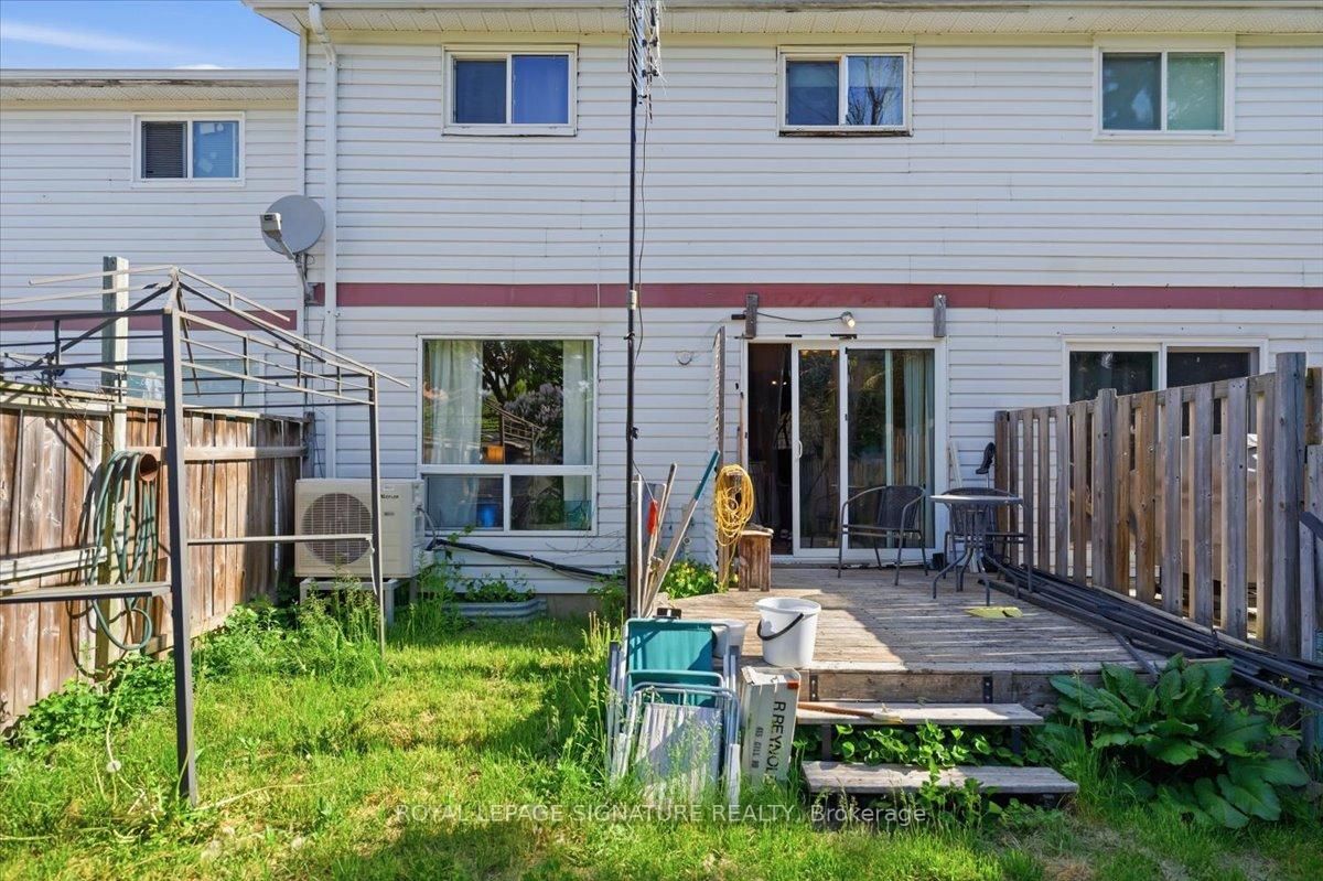 54 Scott Crescent • Barrie, ON photo 28