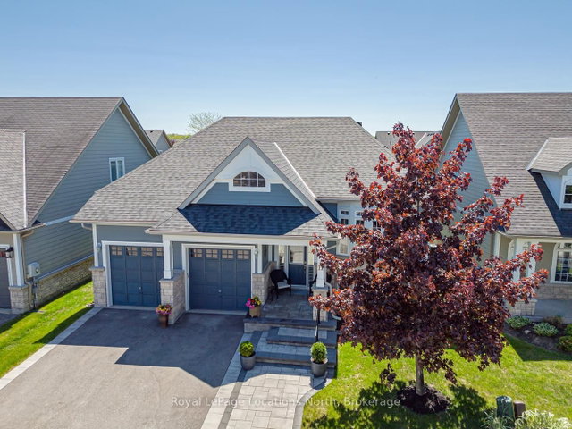 11 WATERPOND Place