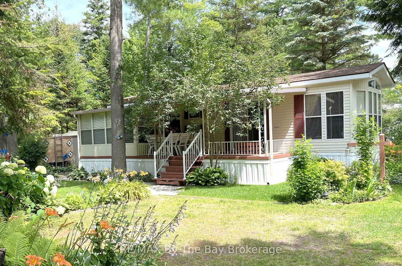 247 - 85 Theme Park Drive