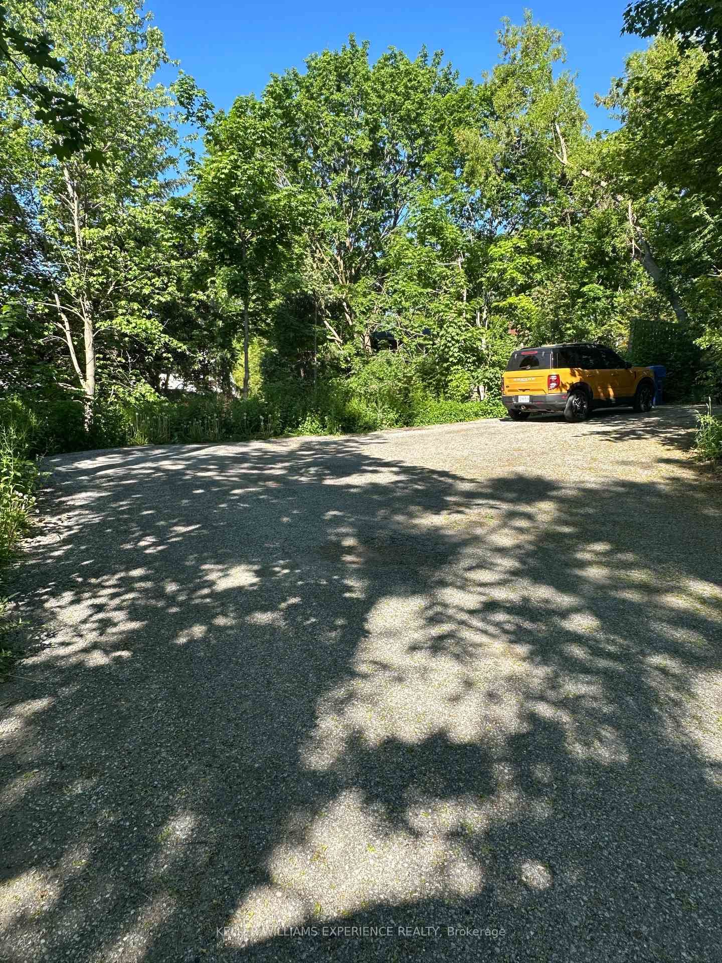 116 Maple Avenue • Barrie, ON photo 19