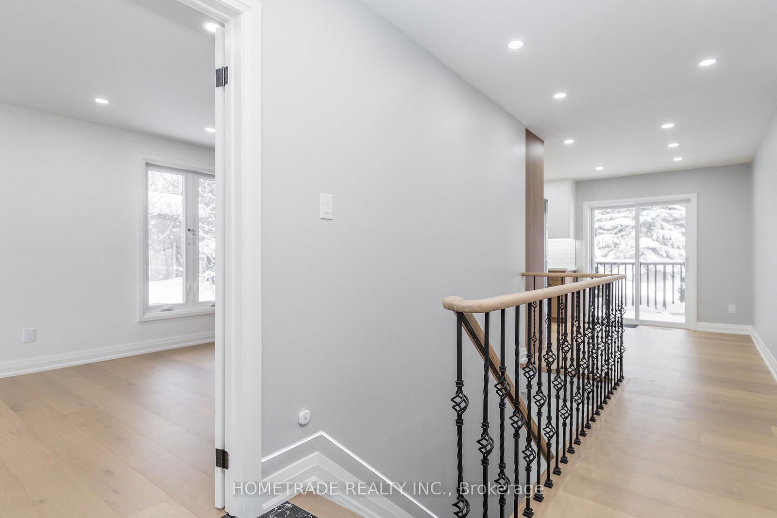 2007 Snow Valley Road • Springwater, ON photo 5
