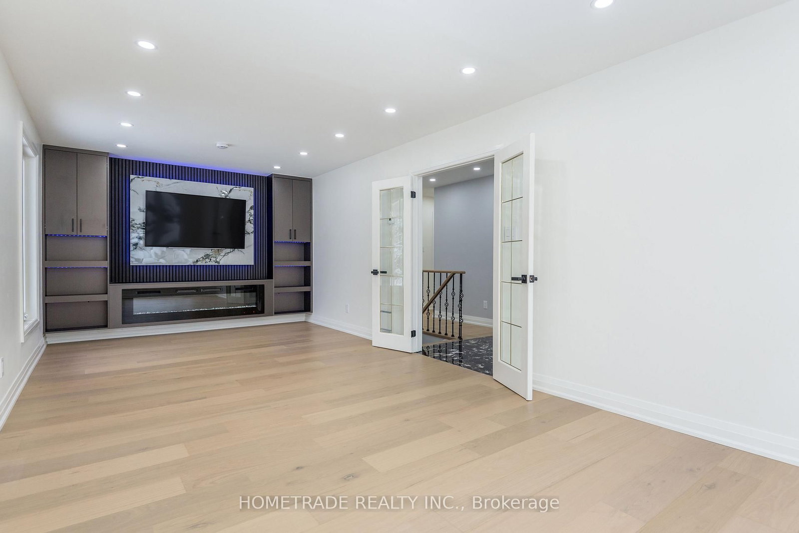 2007 Snow Valley Road • Springwater, ON photo 6