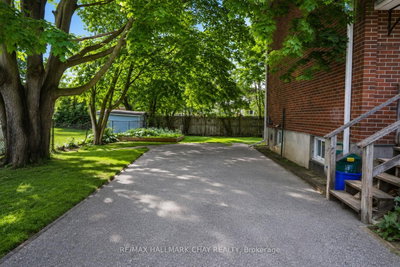 308 Hilda Street • Orillia, ON photo 5