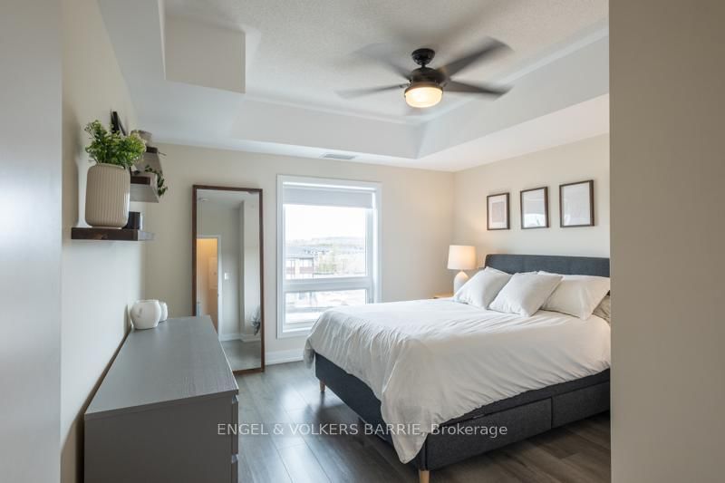 4 Spice Way • #312 • Barrie, ON photo 11