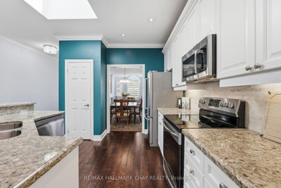 50 Thicketwood Avenue • Barrie, ON photo 4