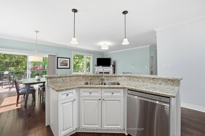 50 Thicketwood Avenue • Barrie, ON photo 5