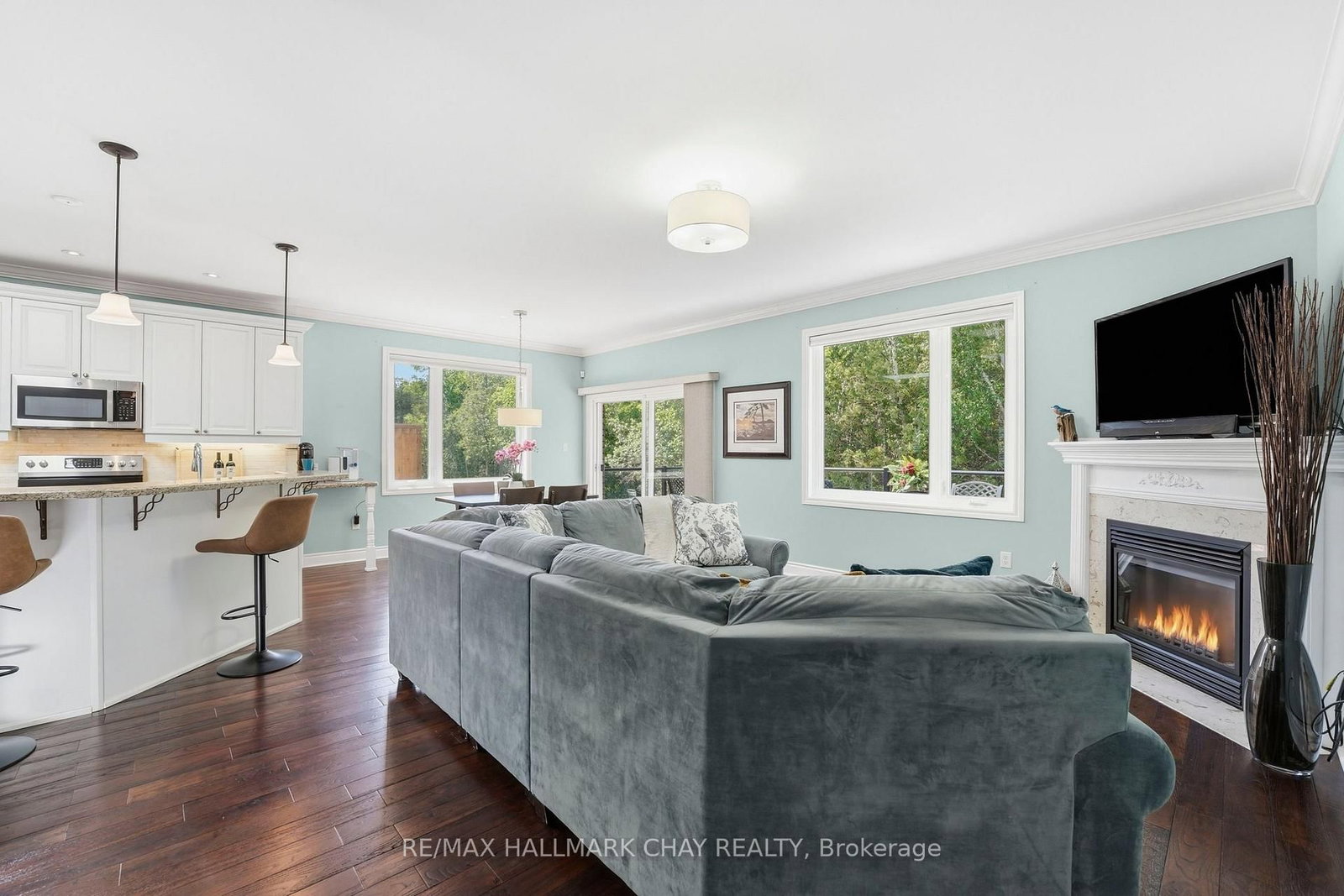 50 Thicketwood Avenue • Barrie, ON photo 8