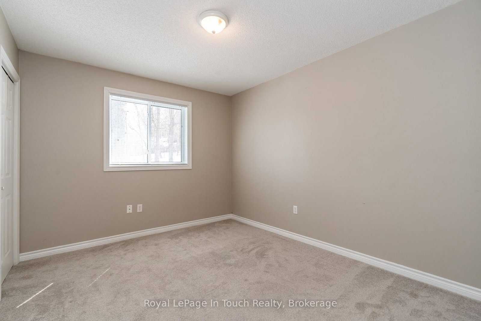 679 Montreal Street • Midland, ON photo 28