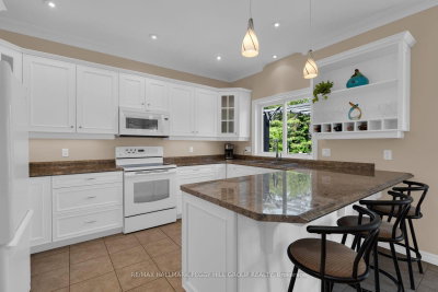 764 Warminster Side Road • Oro-Medonte, ON photo 7