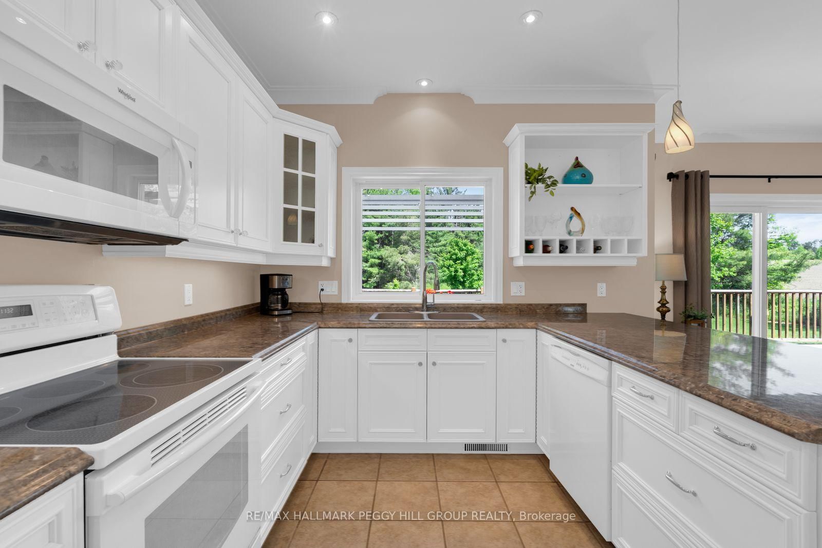 764 Warminster Side Road • Oro-Medonte, ON photo 8