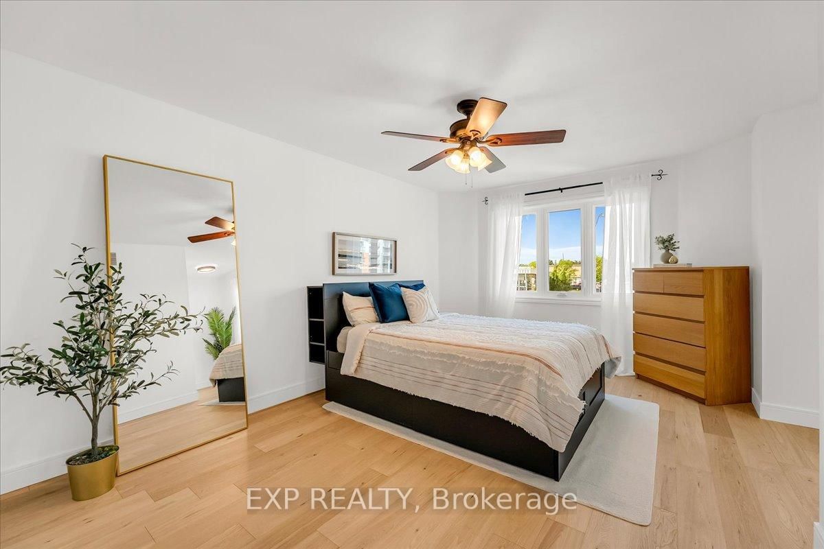 57 Dean Avenue • Barrie, ON photo 16