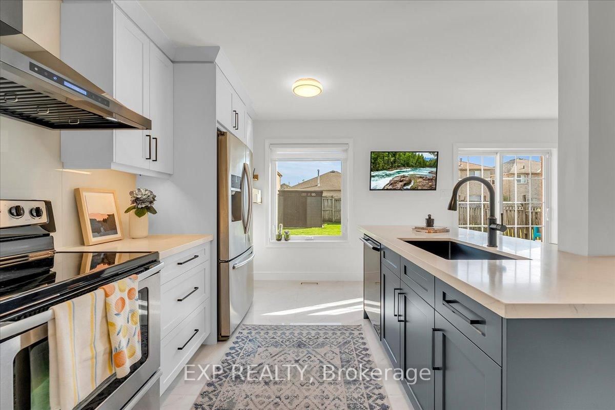 57 Dean Avenue • Barrie, ON photo 8