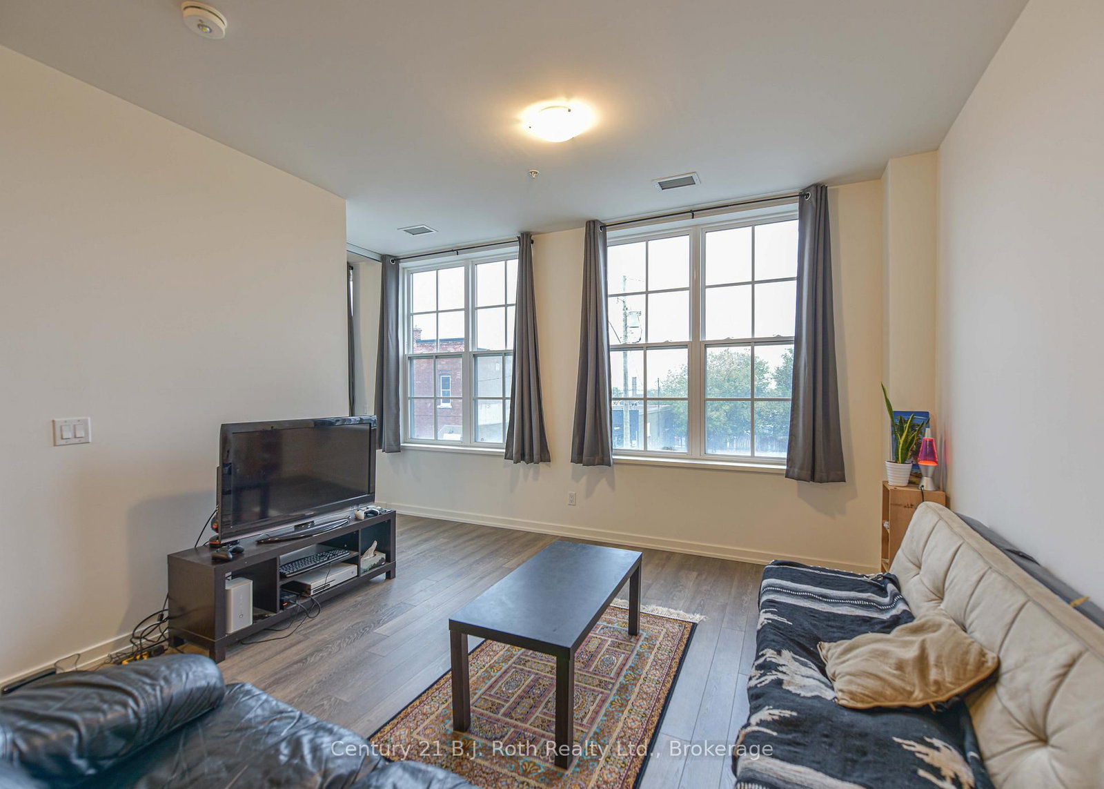 21 MATCHEDASH Street S • #212 • Orillia, ON photo 15