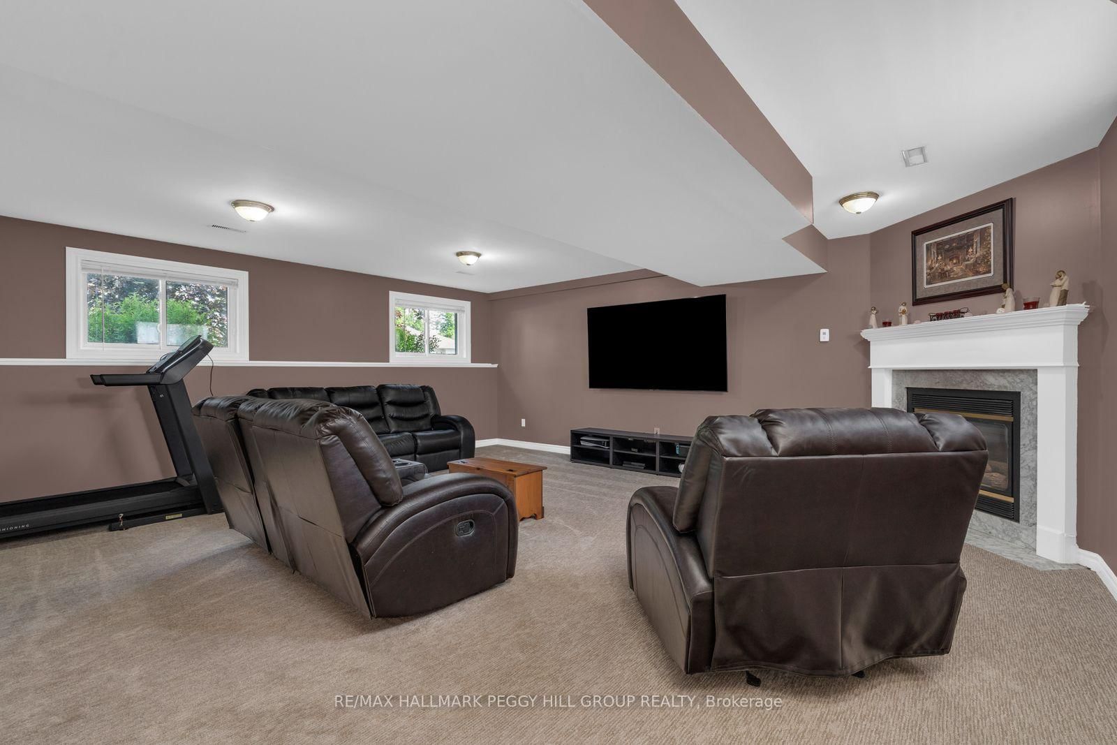 9 Adams Avenue • Springwater, ON photo 10