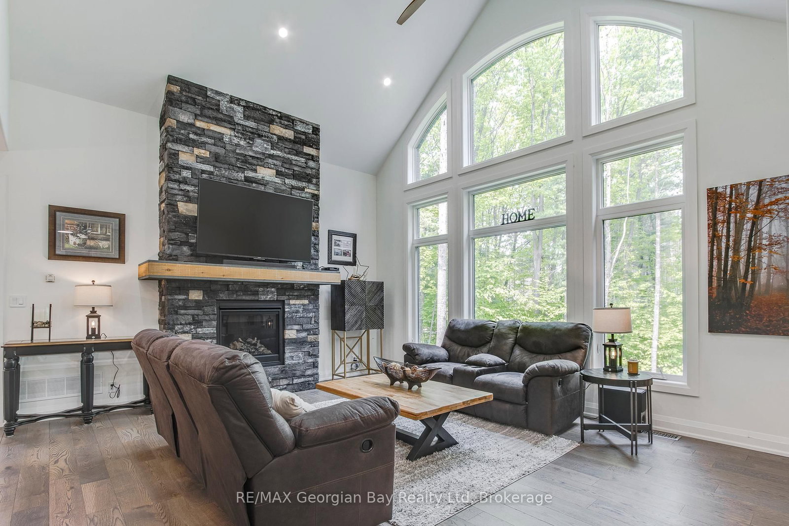 50 Windermere Circle • Tay, ON photo 14