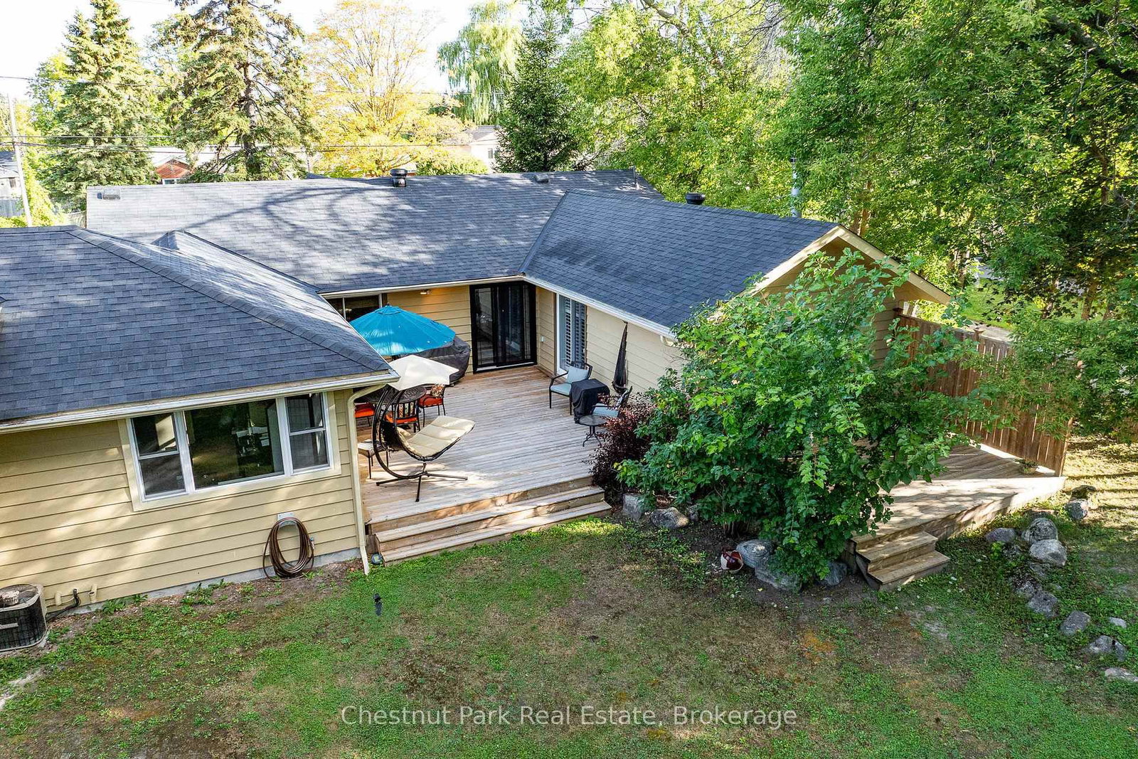 72 Campbell Street • Collingwood, ON photo 40