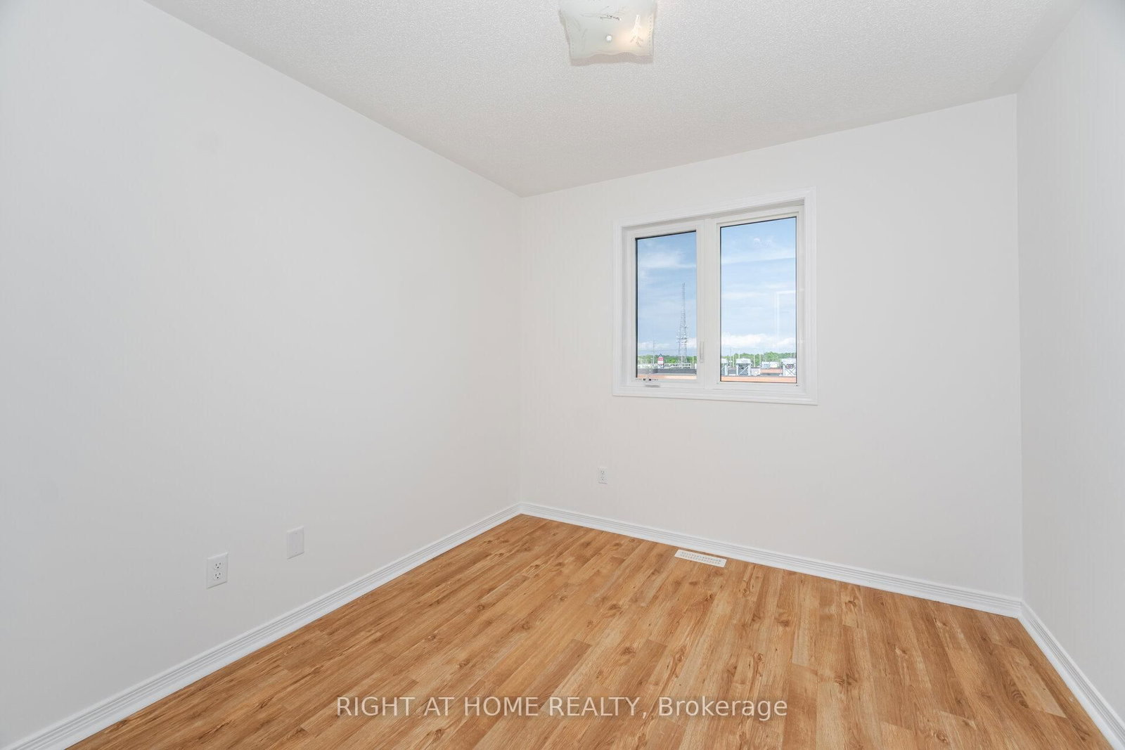 23 Peartree Court • Barrie, ON photo 26
