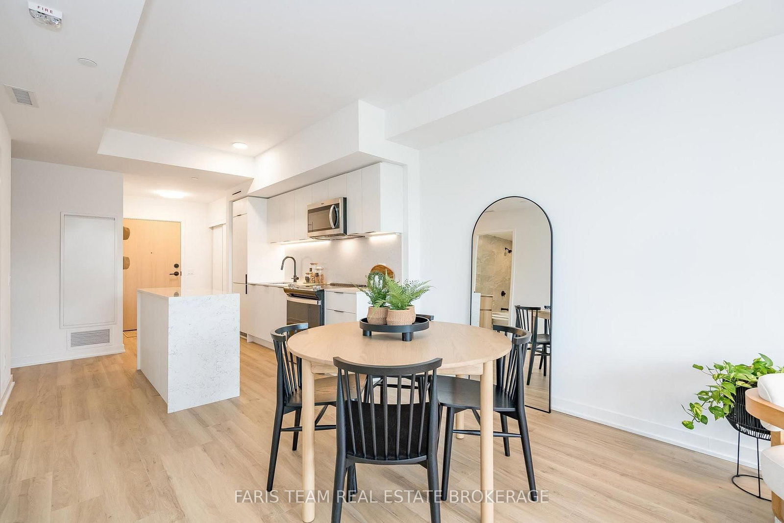 31 Huron Street • #209 • Collingwood, ON photo 14