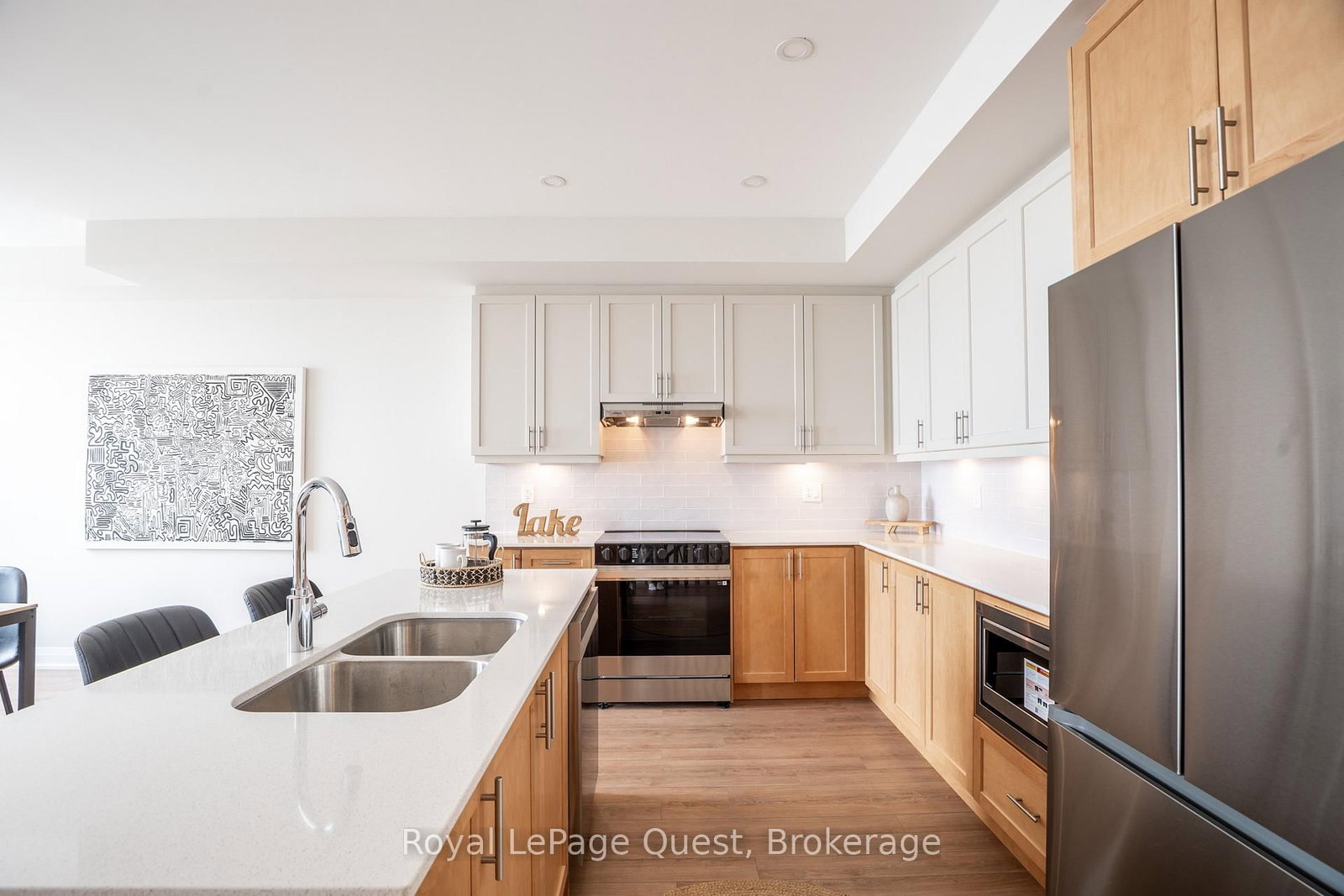 93 Lightfoot Drive • Orillia, ON photo 10