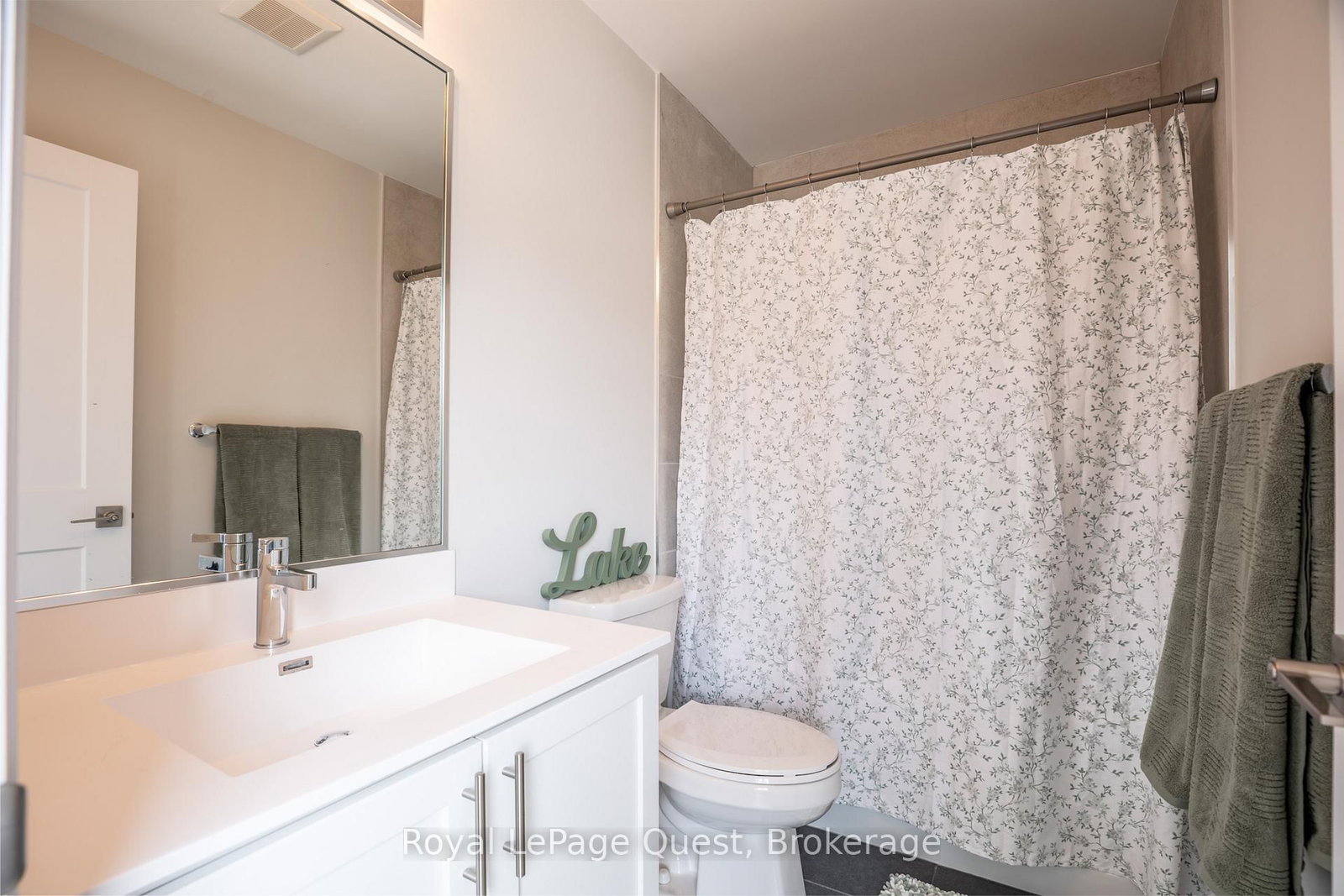 93 Lightfoot Drive • Orillia, ON photo 24