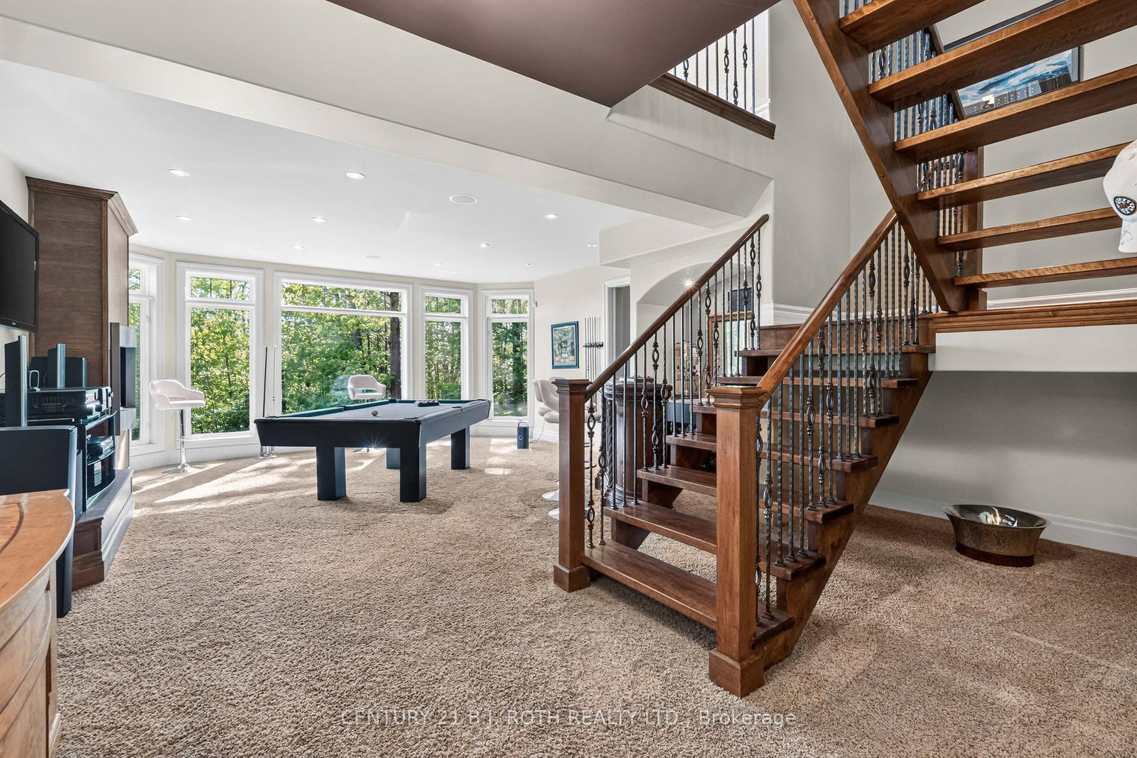 1 PIERCE Court • Springwater, ON photo 38