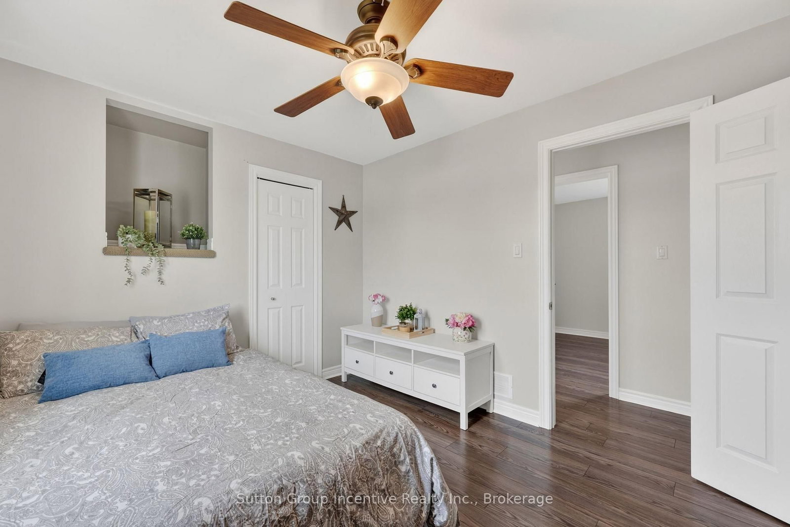 5 Marl Creek Drive • Springwater, ON photo 26