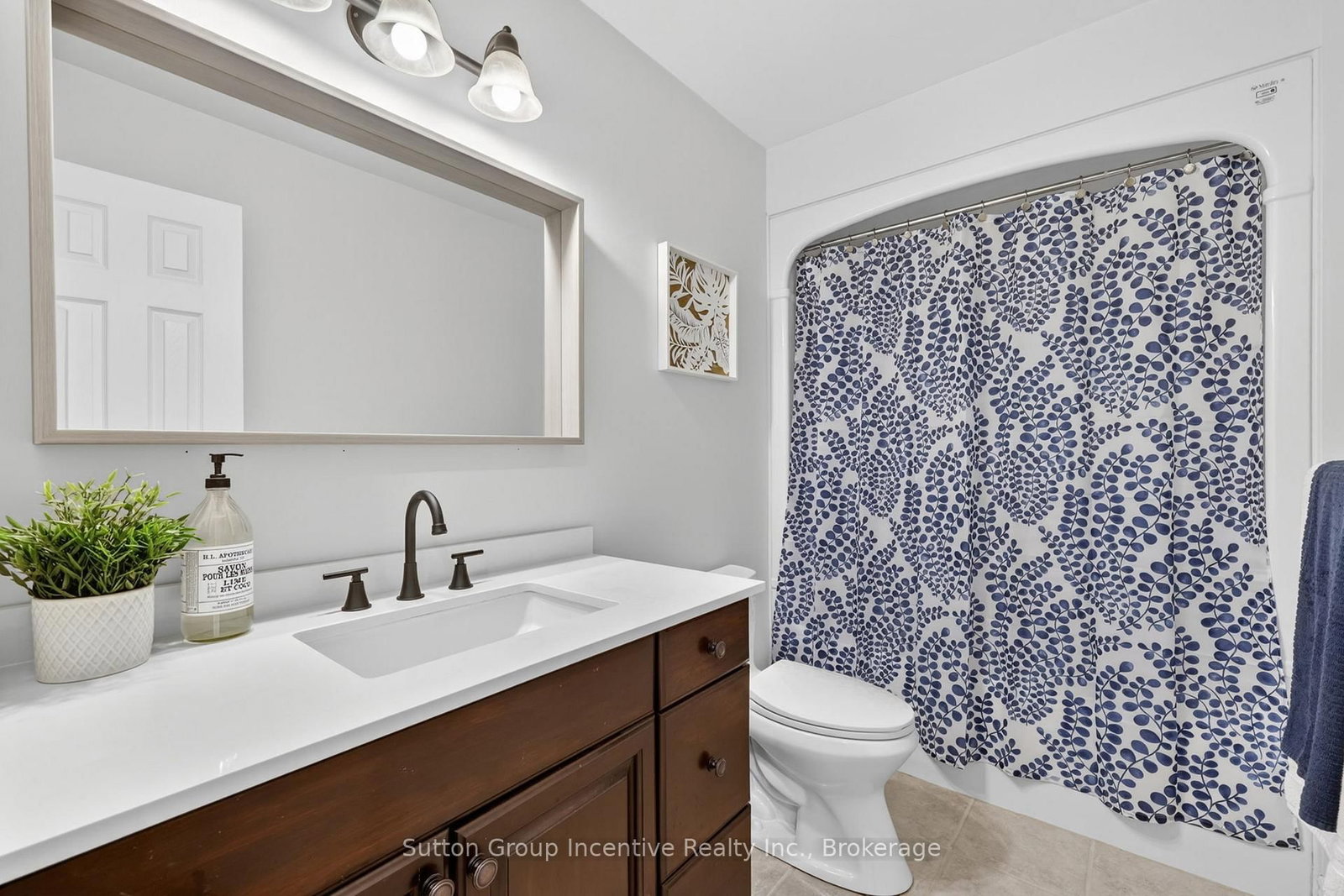 5 Marl Creek Drive • Springwater, ON photo 28
