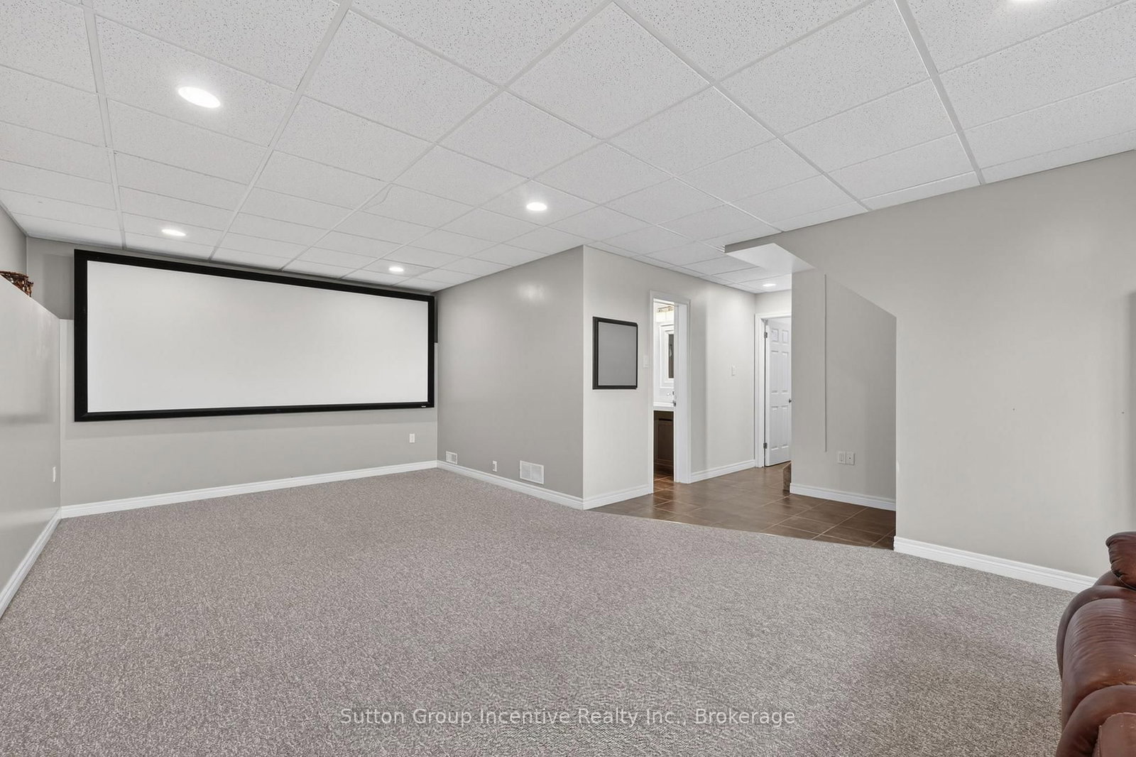 5 Marl Creek Drive • Springwater, ON photo 33