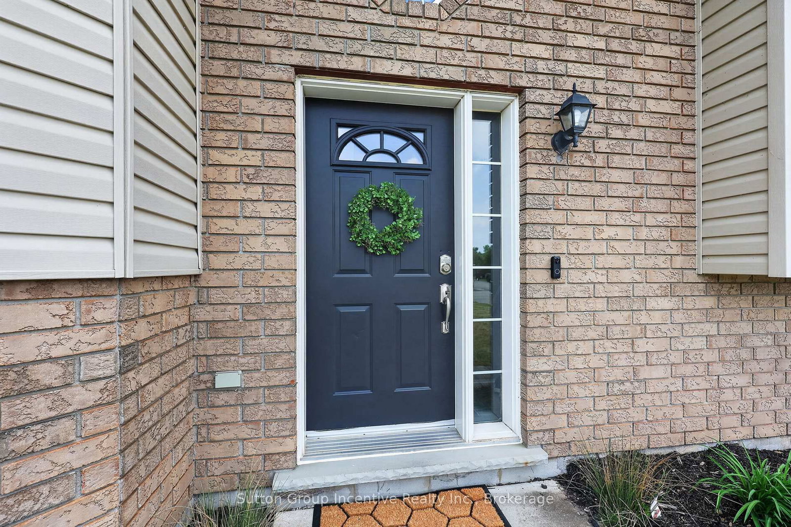 5 Marl Creek Drive • Springwater, ON photo 6