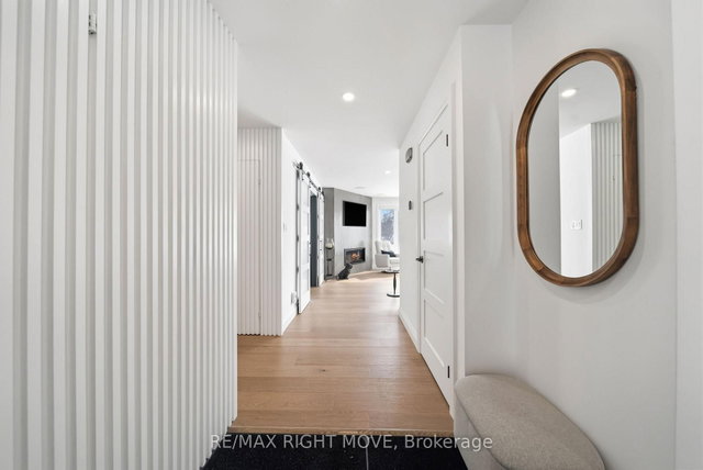 205 - 585 Atherley Road