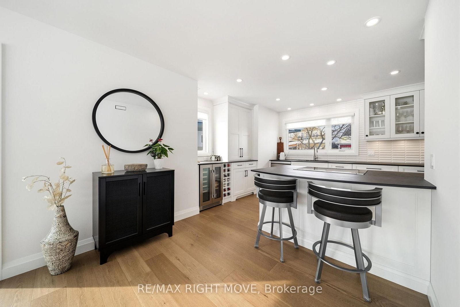 585 Atherley Road • #205 • Orillia, ON photo 8