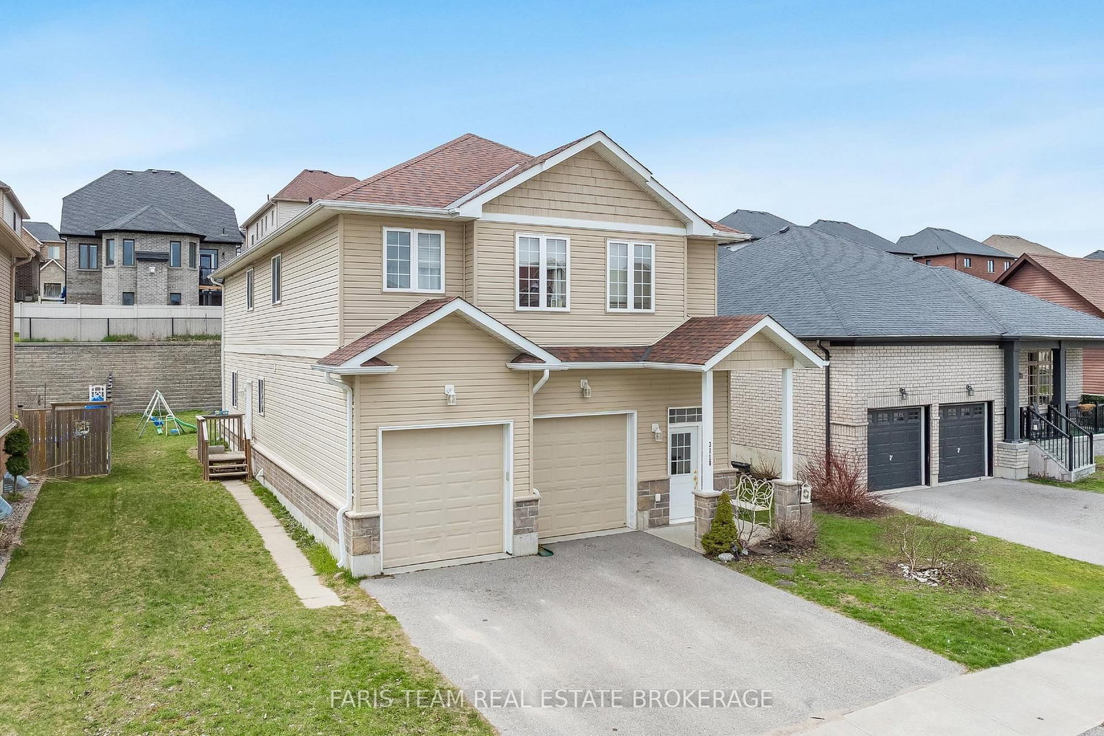 3118 Emperor Drive • Orillia, ON photo 2