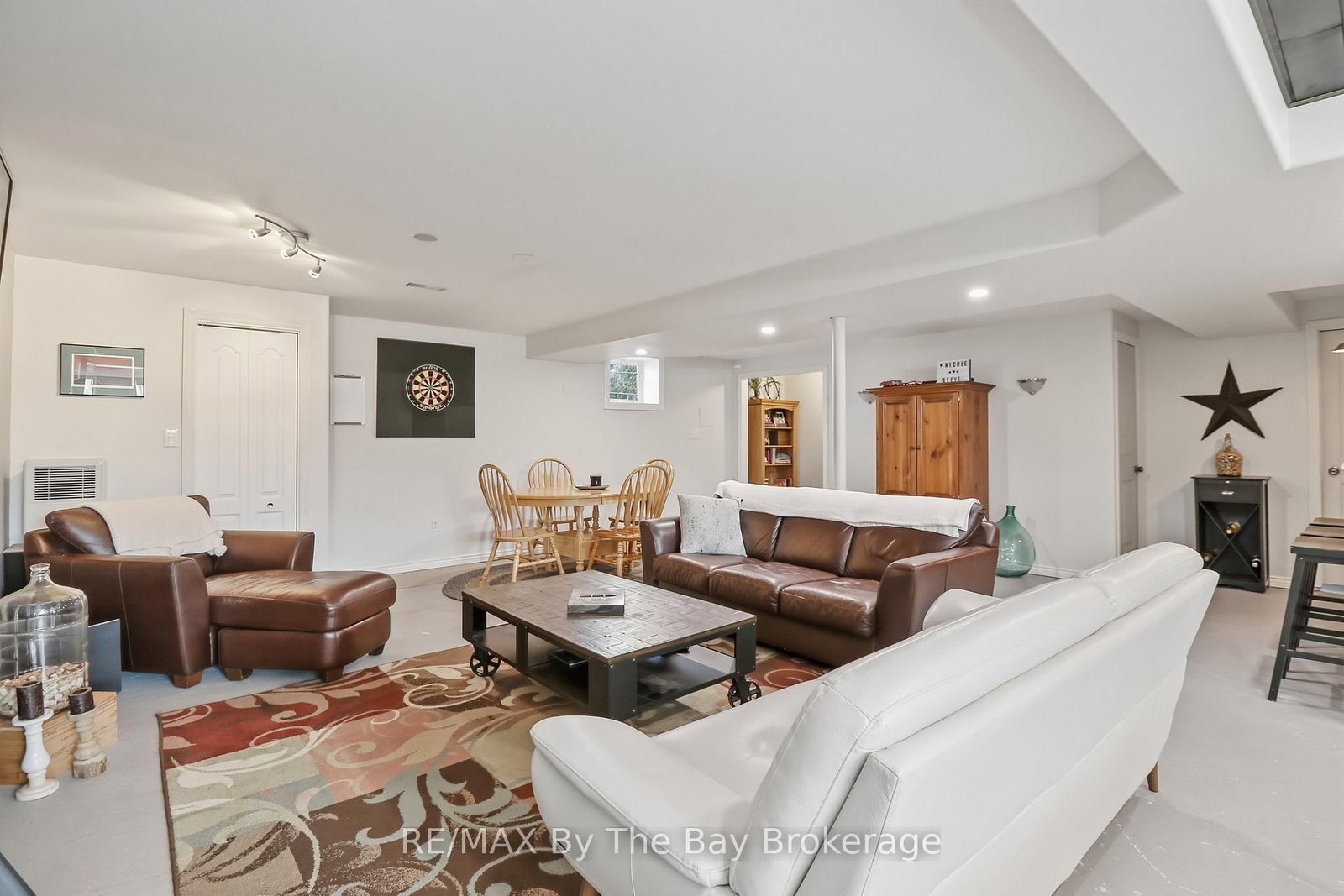 18 Maple Drive • Wasaga Beach, ON photo 37