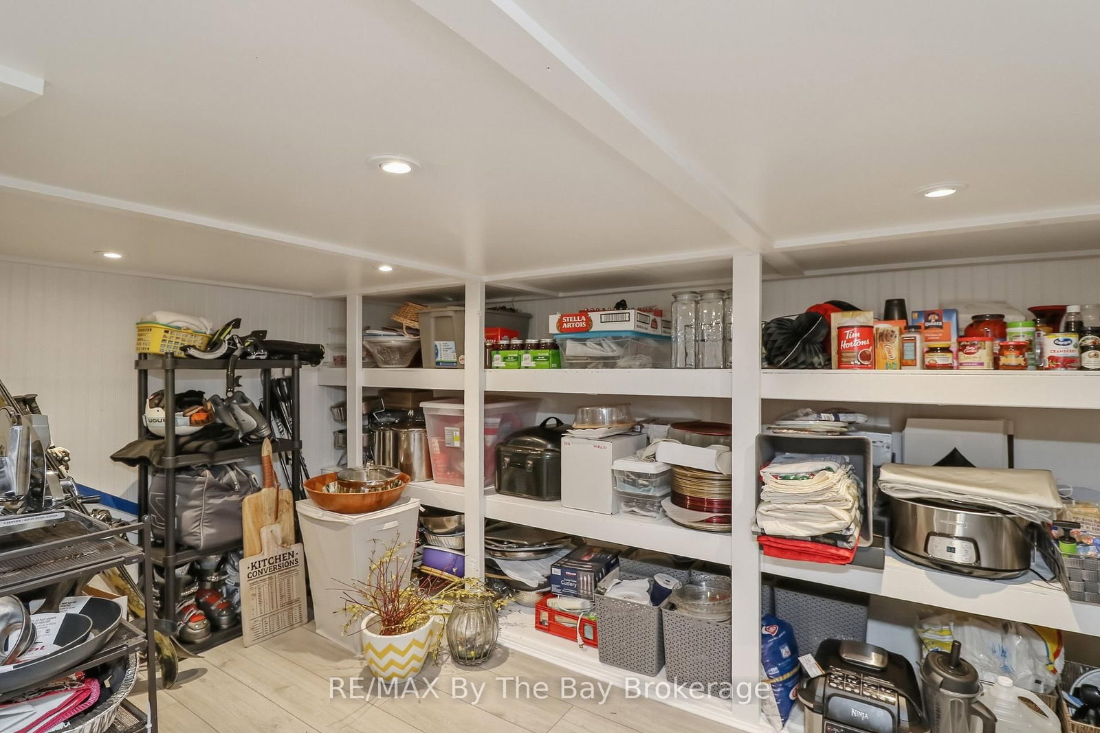 18 Maple Drive • Wasaga Beach, ON photo 43