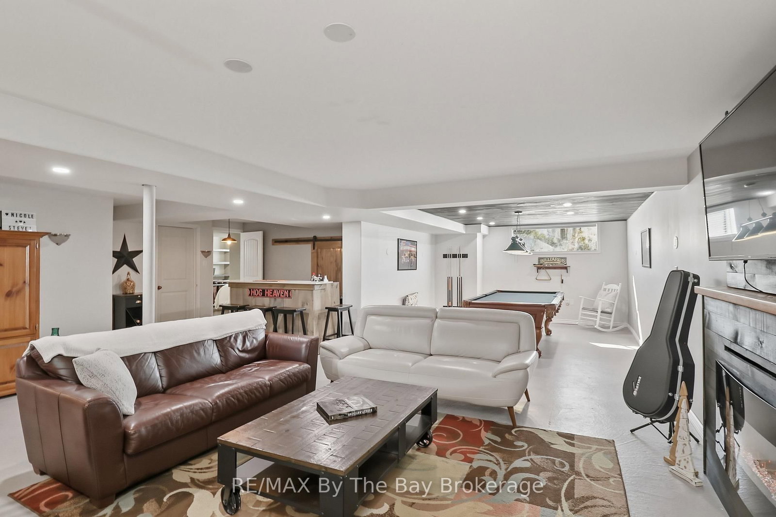 18 Maple Drive • Wasaga Beach, ON photo 6