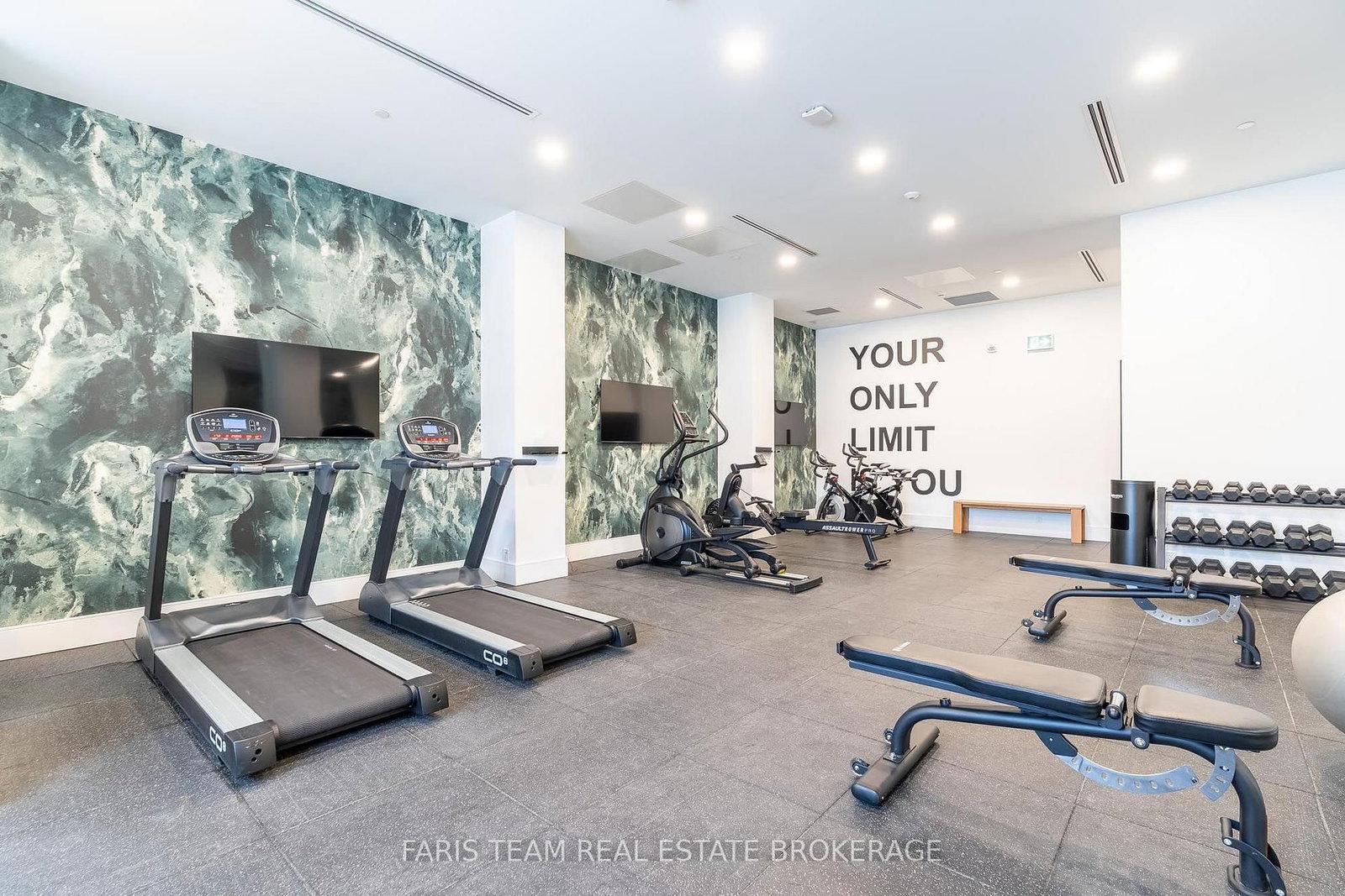 31 Huron Street • #216 • Collingwood, ON photo 33
