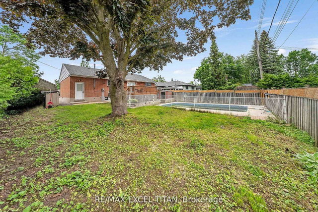 66 Marion Crescent