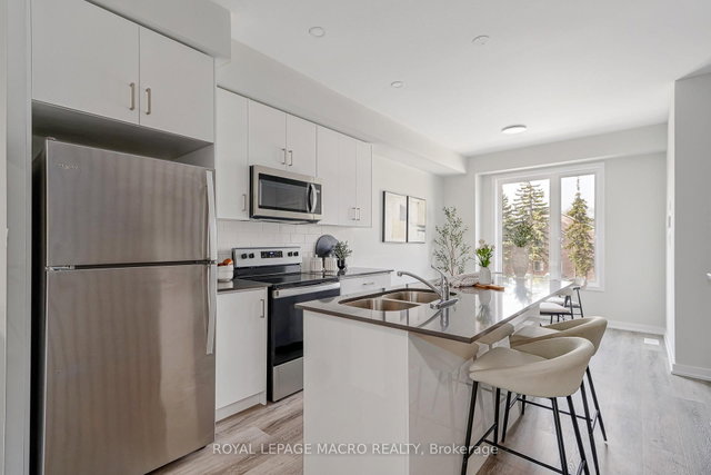 4 - 35 Dawson Drive