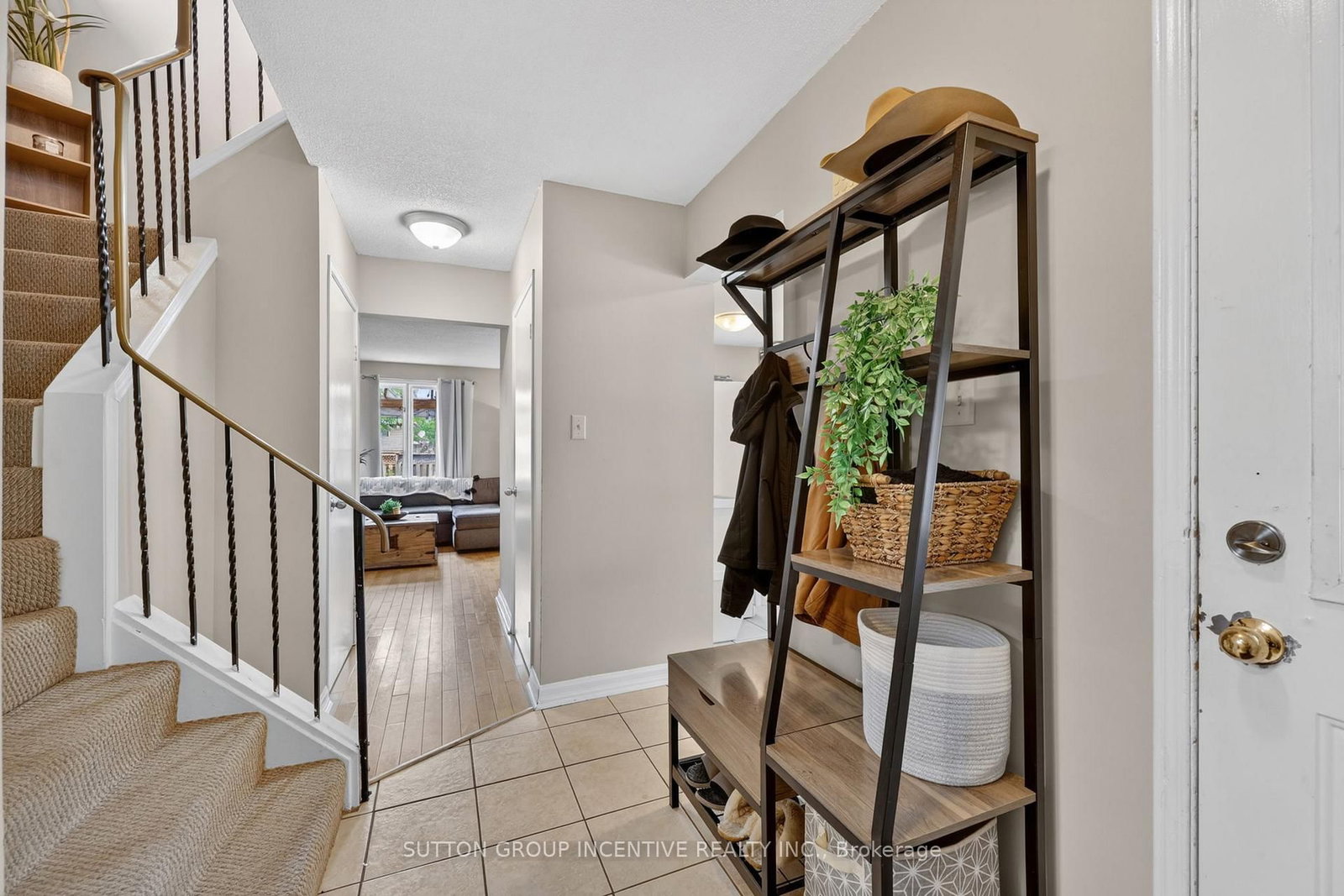 8 Patton Road • Barrie, ON photo 9