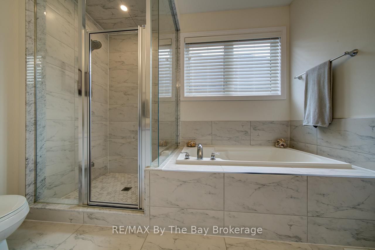 43 Fawndale Crescent • Wasaga Beach, ON photo 14