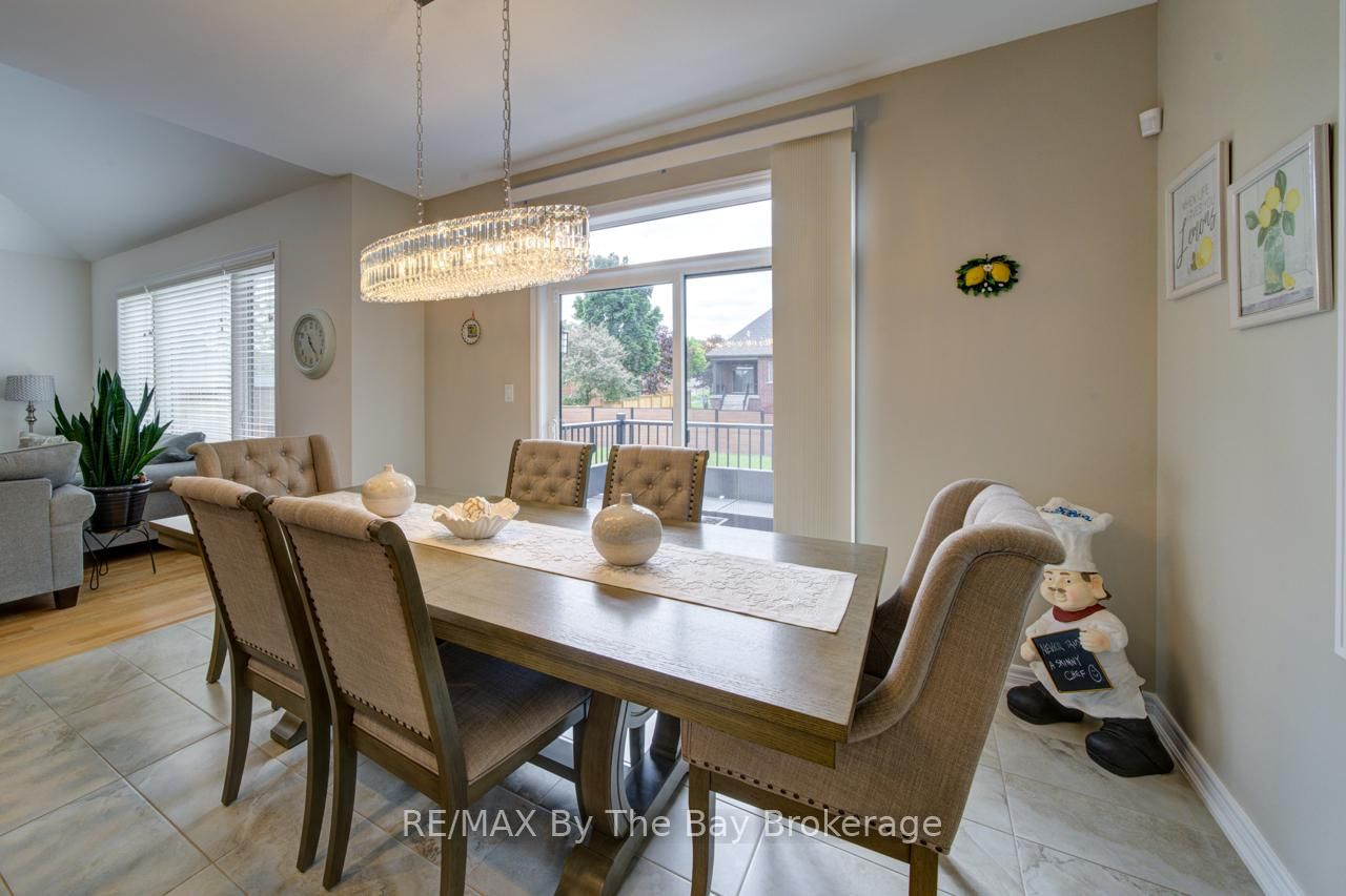 43 Fawndale Crescent • Wasaga Beach, ON photo 23