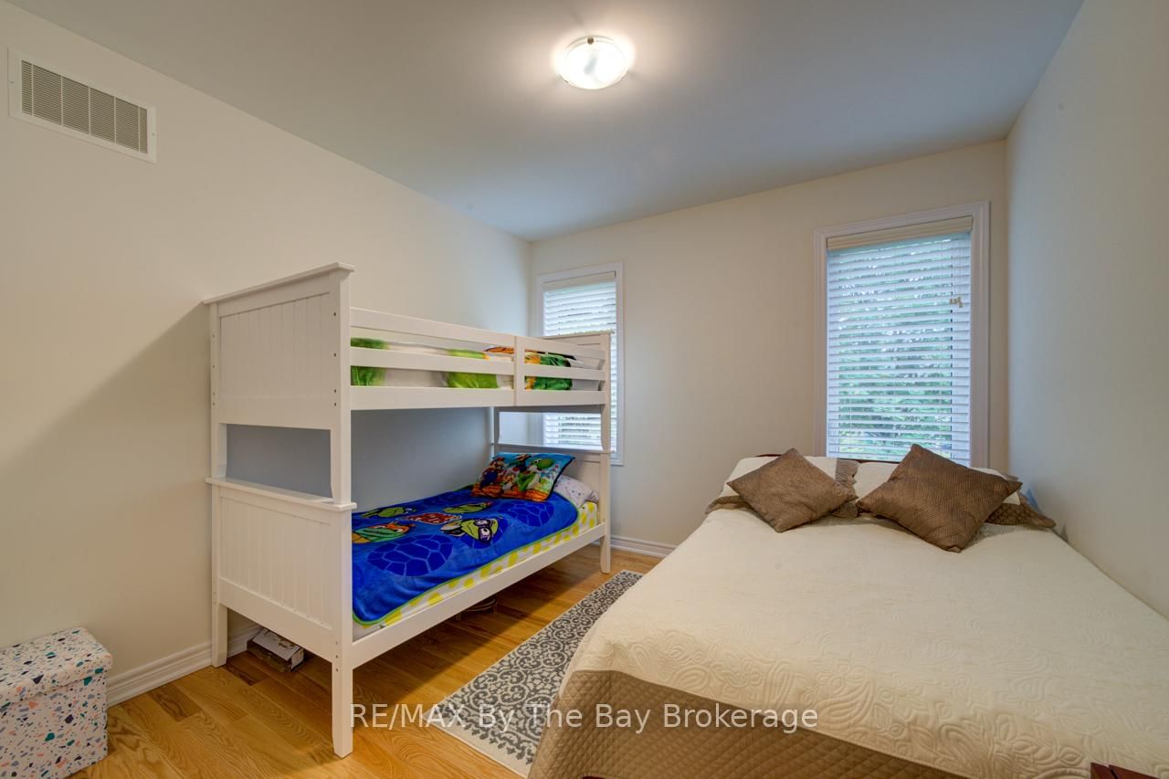 43 Fawndale Crescent • Wasaga Beach, ON photo 33
