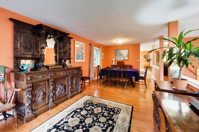 78 BROWN WOOD Drive • Barrie, ON photo 9