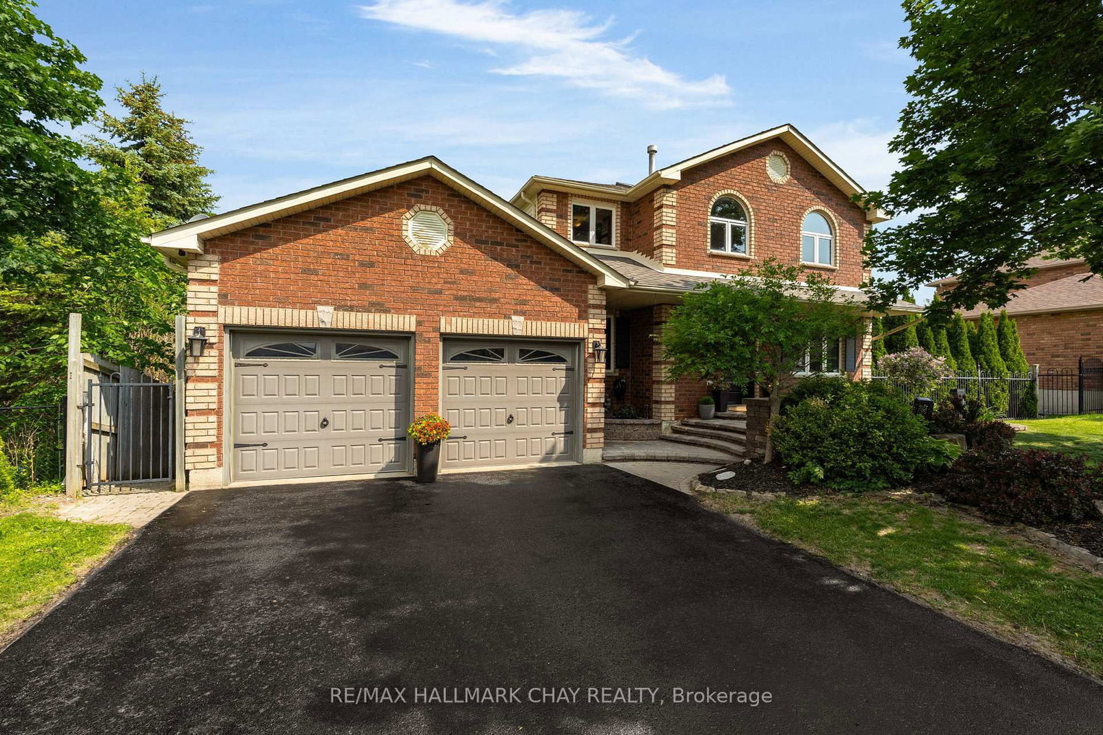 Listing Image 44